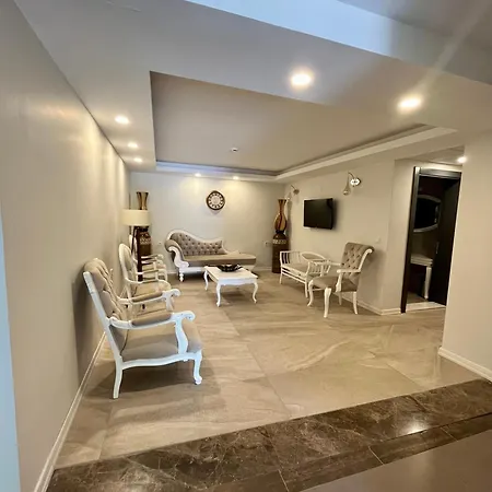 As Szálloda Çeşme